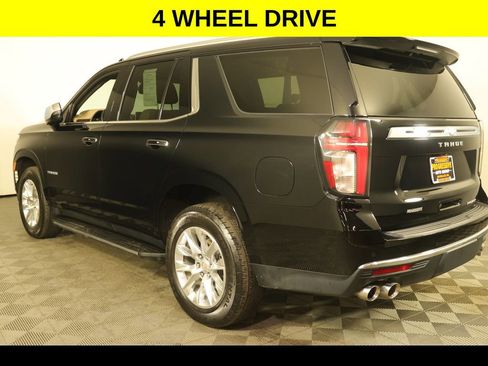 Used 2021 Chevrolet Tahoe Premier w/ Premium Package image 6