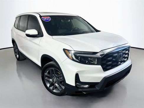 Used 2023 Honda Passport EX-L image 2