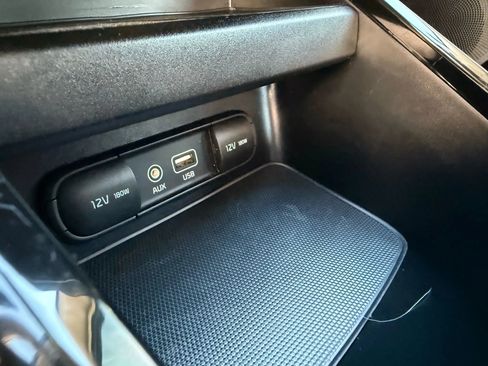 Used 2019 Kia Forte S image 16