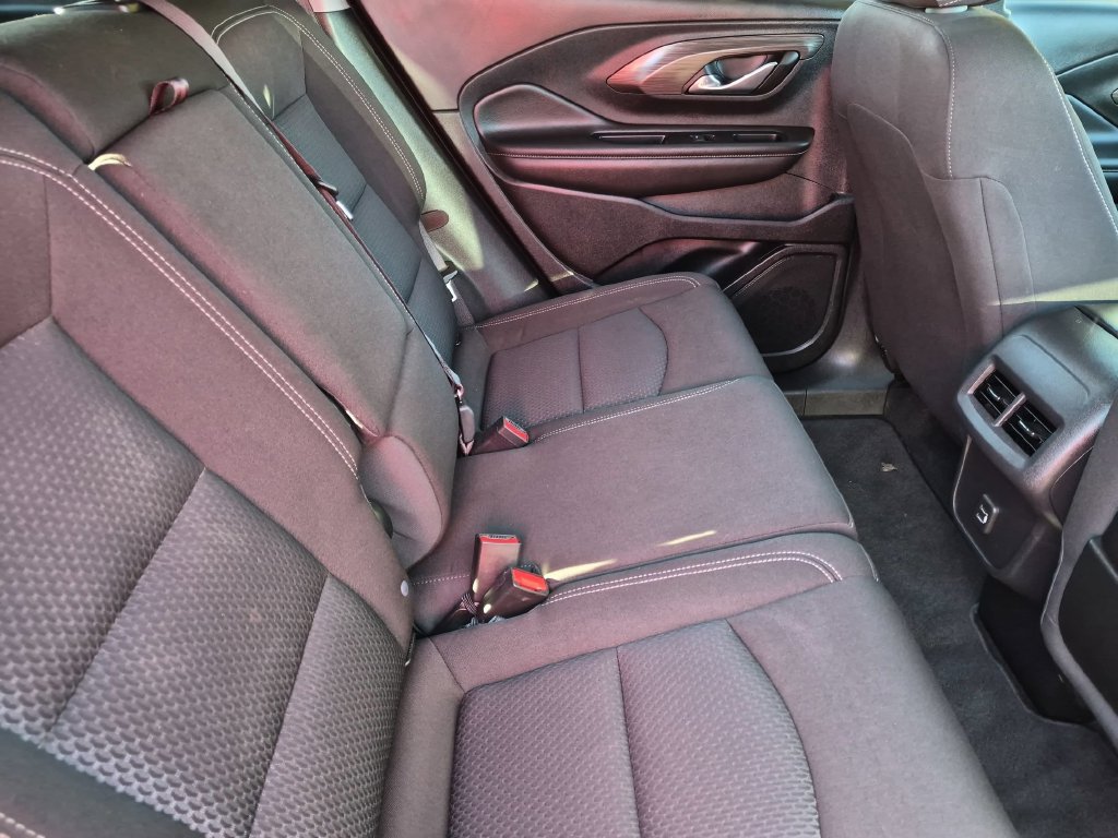 Used 2023 GMC Terrain SLE w/ Driver Convenience Package AWD/4WD image 32
