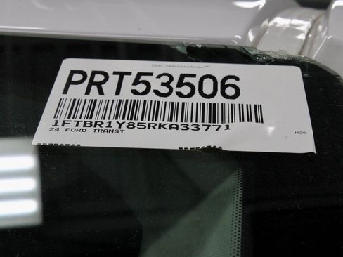 Certified 2024 Ford Transit 250 Low Roof w/ Exterior Upgrade Package image 33