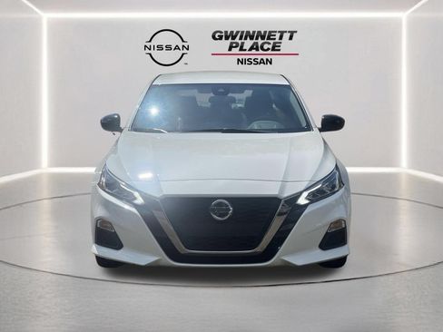 Certified 2021 Nissan Altima 2.5 SR FWD image 28