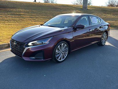 Used 2024 Nissan Altima 2.5 SL