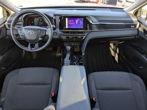 Used 2025 Toyota Camry LE image 14