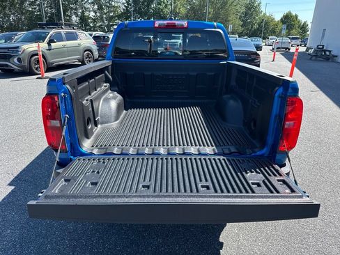 Used 2021 Chevrolet Colorado Z71 AWD/4WD image 11