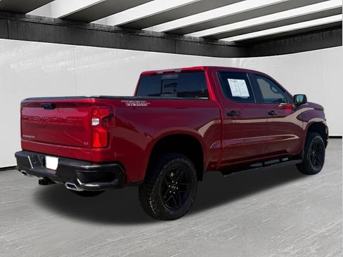 Used 2025 Chevrolet Silverado 1500 LT Trail Boss w/ Convenience Package II AWD/4WD image 5