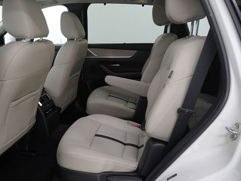 Certified 2024 MAZDA CX-90 Plug-In Hybrid w/ Premium Pkg image 16