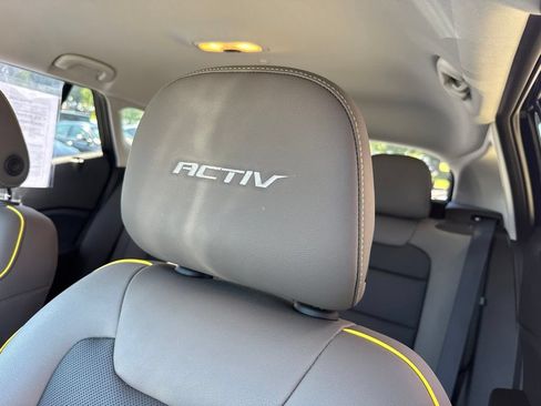 Used 2024 Chevrolet Trax ACTIV FWD image 33