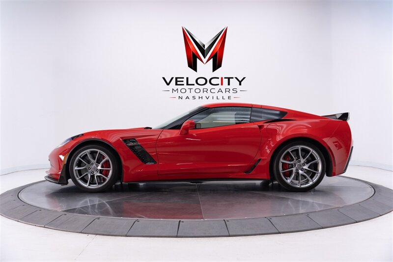 Used 2018 Chevrolet Corvette Z06 RWD image 9