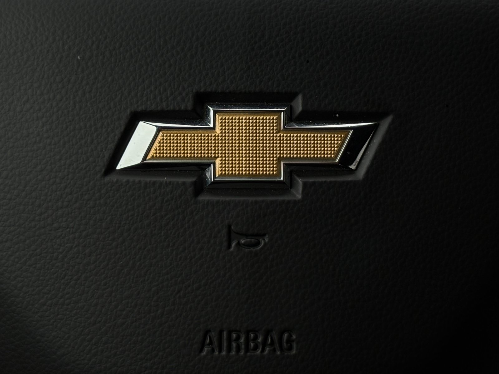 Used 2024 Chevrolet Blazer LT w/ Convenience Package FWD image 25