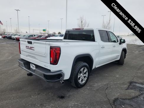 Used 2024 GMC Sierra 1500 SLT image 8
