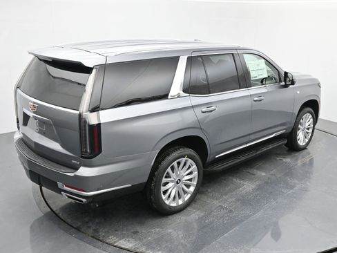 New 2026 Cadillac Escalade 4WD w/ LPO, Floor Liner Package image 27