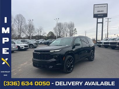 Used 2024 Chevrolet Traverse RS w/ LPO, Floor Liner Package