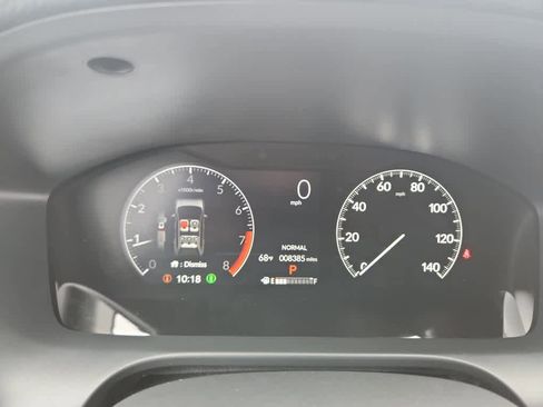 Certified 2025 Honda HR-V Sport image 32