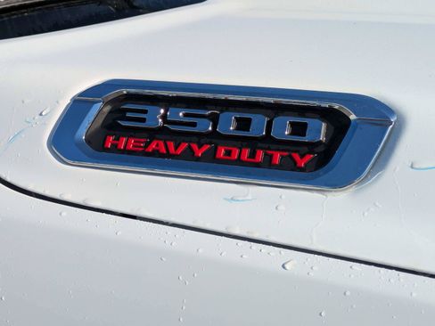 New 2026 RAM 3500 Tradesman AWD/4WD image 33