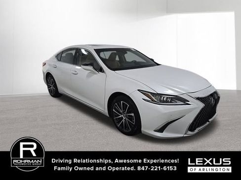 Used 2024 Lexus ES 250 w/ Premium Package AWD/4WD image 2