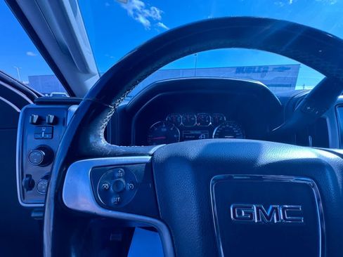 Used 2017 GMC Sierra 2500 SLE image 19