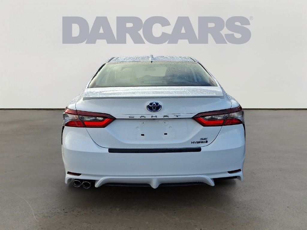 Used 2022 Toyota Camry SE FWD image 5