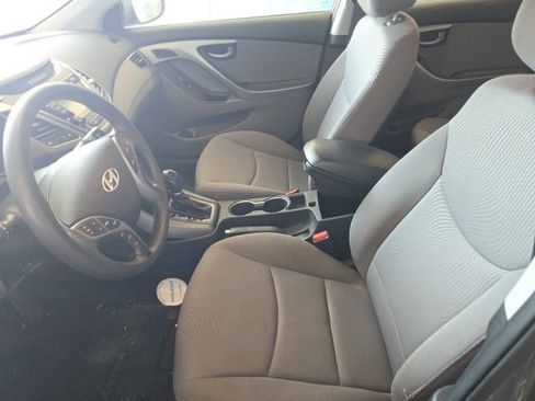 Used 2015 Hyundai Elantra SE w/ Option Group 02 image 6