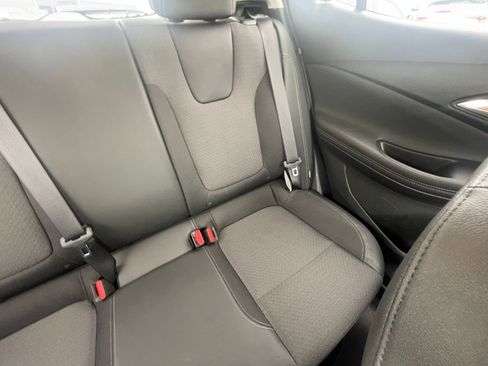 Used 2025 Buick Encore GX Preferred AWD/4WD image 35