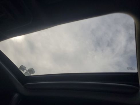 Used 2021 Toyota Highlander XLE image 36