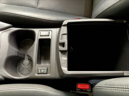 Used 2015 Nissan Rogue SL AWD/4WD image 16