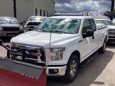 Used 2017 Ford F150 XLT w/ Trailer Tow Package AWD/4WD image 6