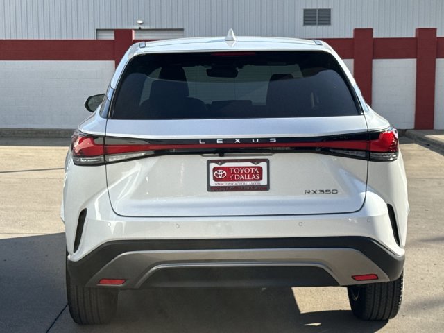 Used 2025 Lexus RX 350 FWD w/ Technology Package image 5