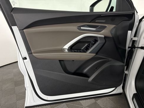 Used 2025 Audi Q5 Premium Plus w/ Premium Plus image 10