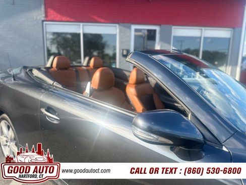 Used 2011 Lexus IS 250C image 12