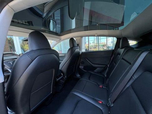 Used 2023 Tesla Model Y Long Range AWD/4WD image 8