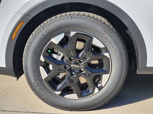 New 2026 Kia Sorento S image 7