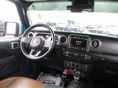 Used 2023 Jeep Wrangler Unlimited Rubicon w/ Steel Bumper Group image 24