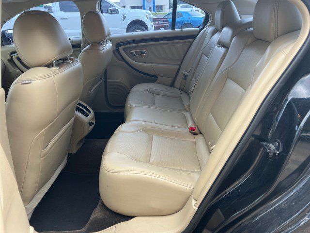 Used 2014 Ford Taurus Limited FWD image 16