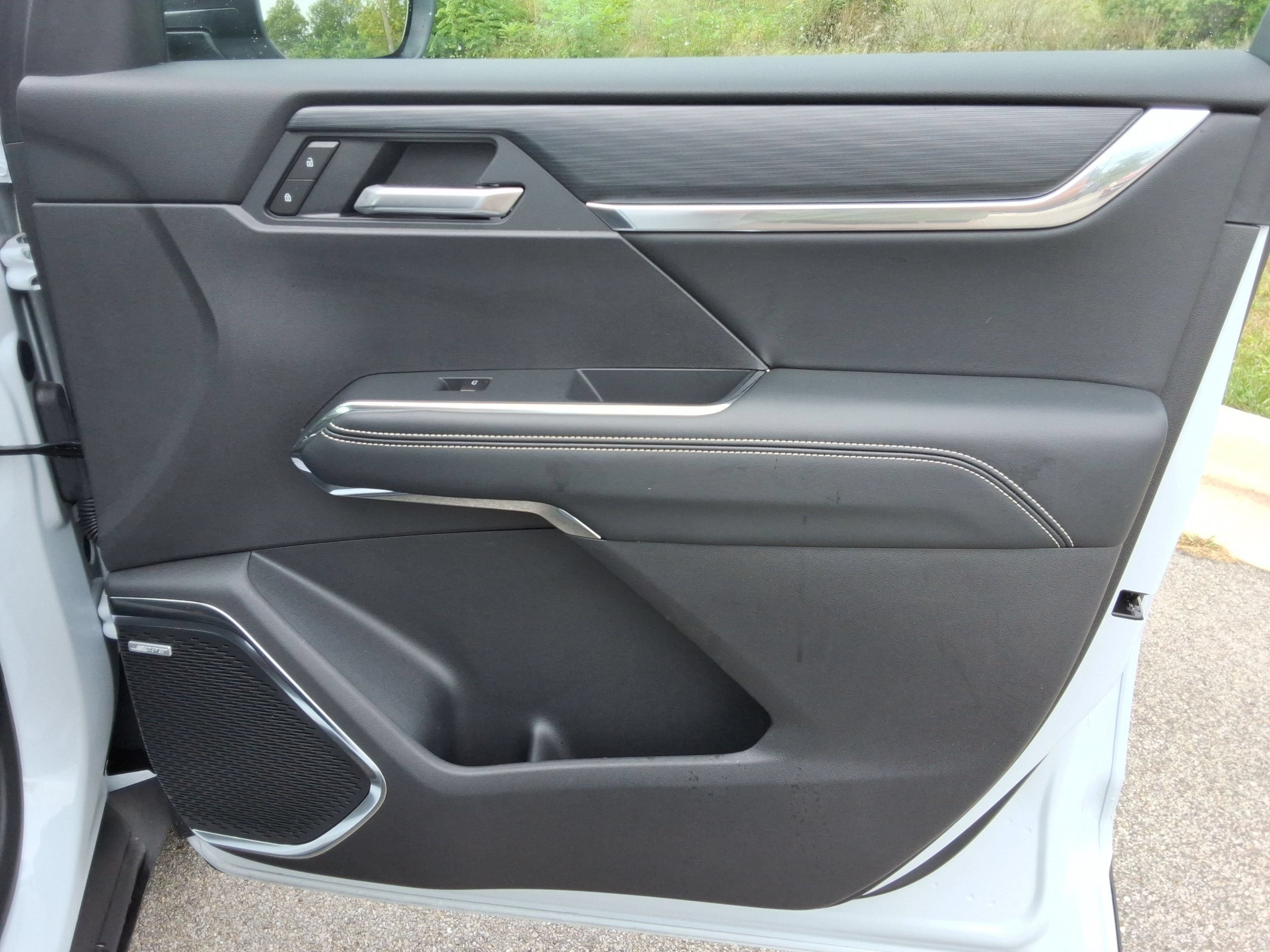 Used 2026 GMC Acadia Elevation FWD image 28