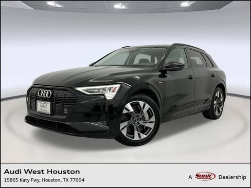 Certified 2022 Audi e-tron Premium w/ Convenience Plus Package image 1