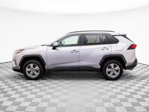 Used 2024 Toyota RAV4 XLE image 2