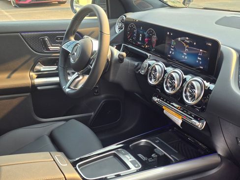 New 2026 Mercedes-Benz GLA 250 4MATIC image 26