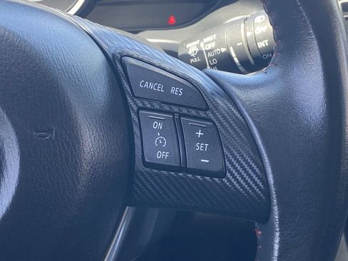 Used 2016 MAZDA MAZDA3 i Touring w/ Popular Equipment Package FWD image 25
