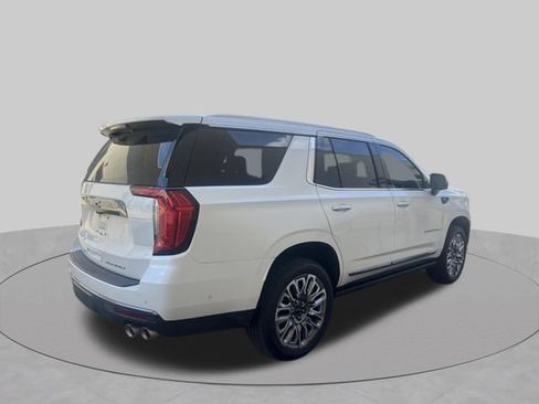 Used 2023 GMC Yukon Denali Ultimate AWD/4WD image 5