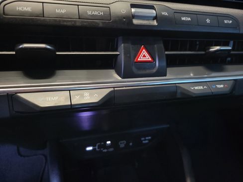 Certified 2025 Kia K4 EX image 24