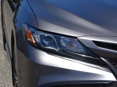 Certified 2023 Toyota Camry SE FWD image 5