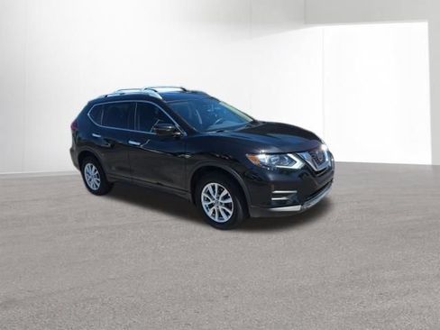 Used 2019 Nissan Rogue S w/ Special Edition Package AWD/4WD image 2