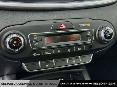 Used 2019 Kia Sorento S FWD image 15