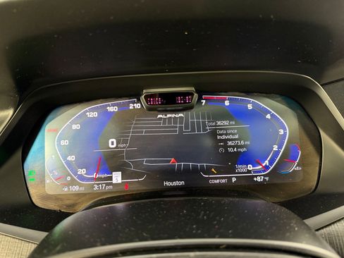 Used 2021 BMW ALPINA XB7 image 21