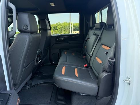 Used 2026 GMC Sierra 2500 AT4 w/ AT4 Premium Plus Package AWD/4WD image 36