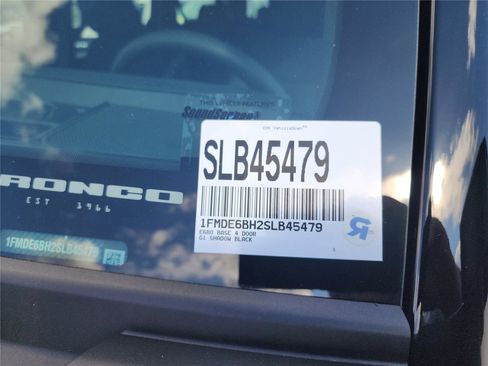 New 2025 Ford Bronco 4-Door image 10