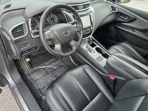 Used 2022 Nissan Murano SV image 10