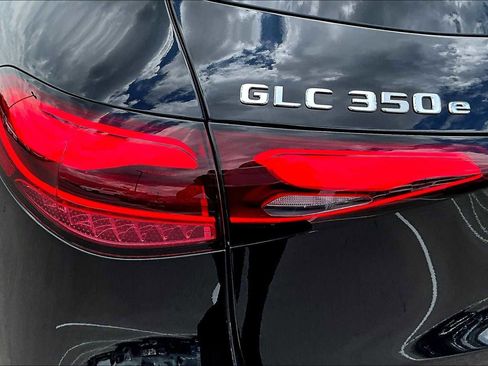 New 2025 Mercedes-Benz GLC 350e GLC 350e image 14