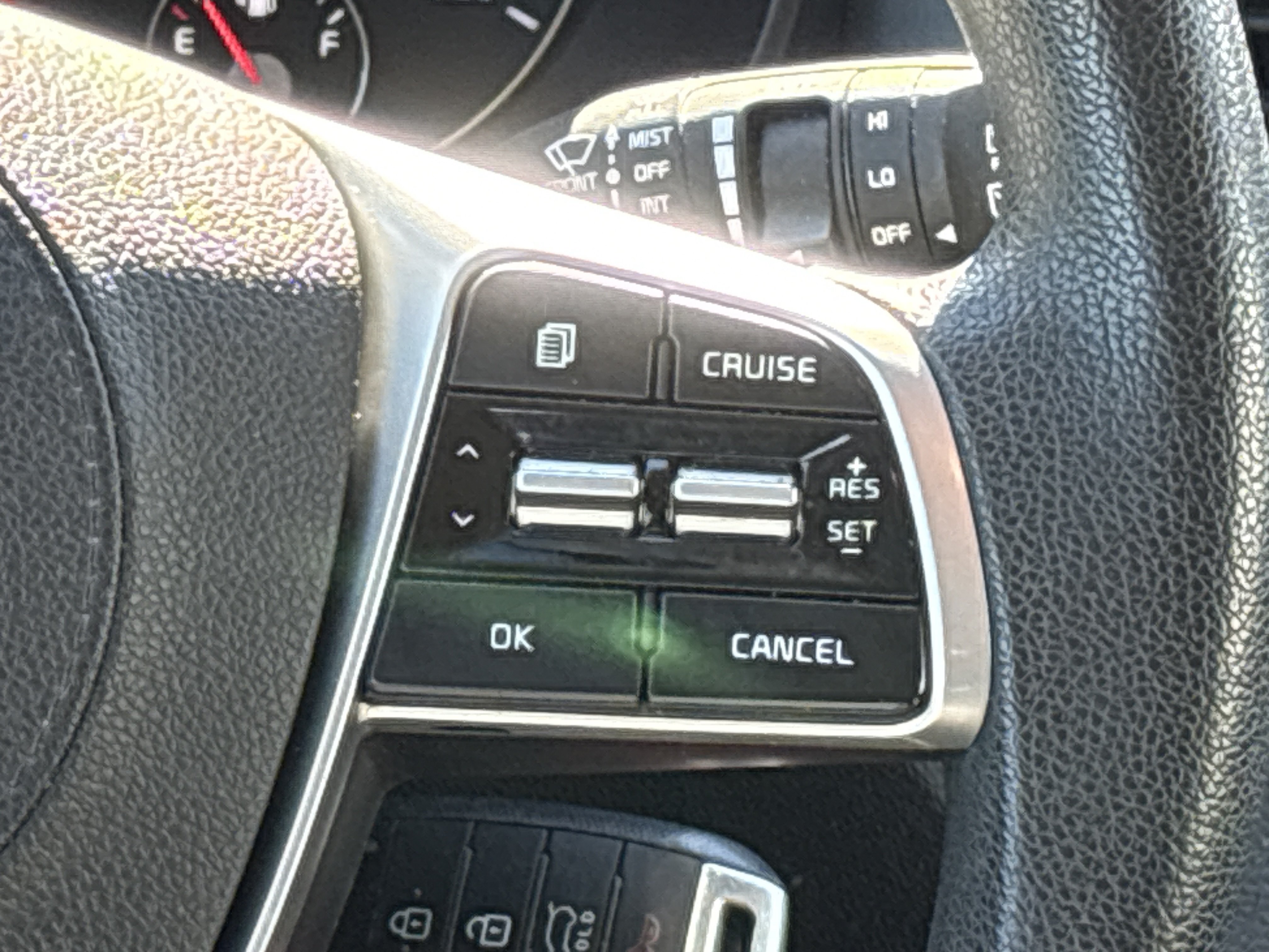 Used 2020 Kia Sorento FWD V6 image 23